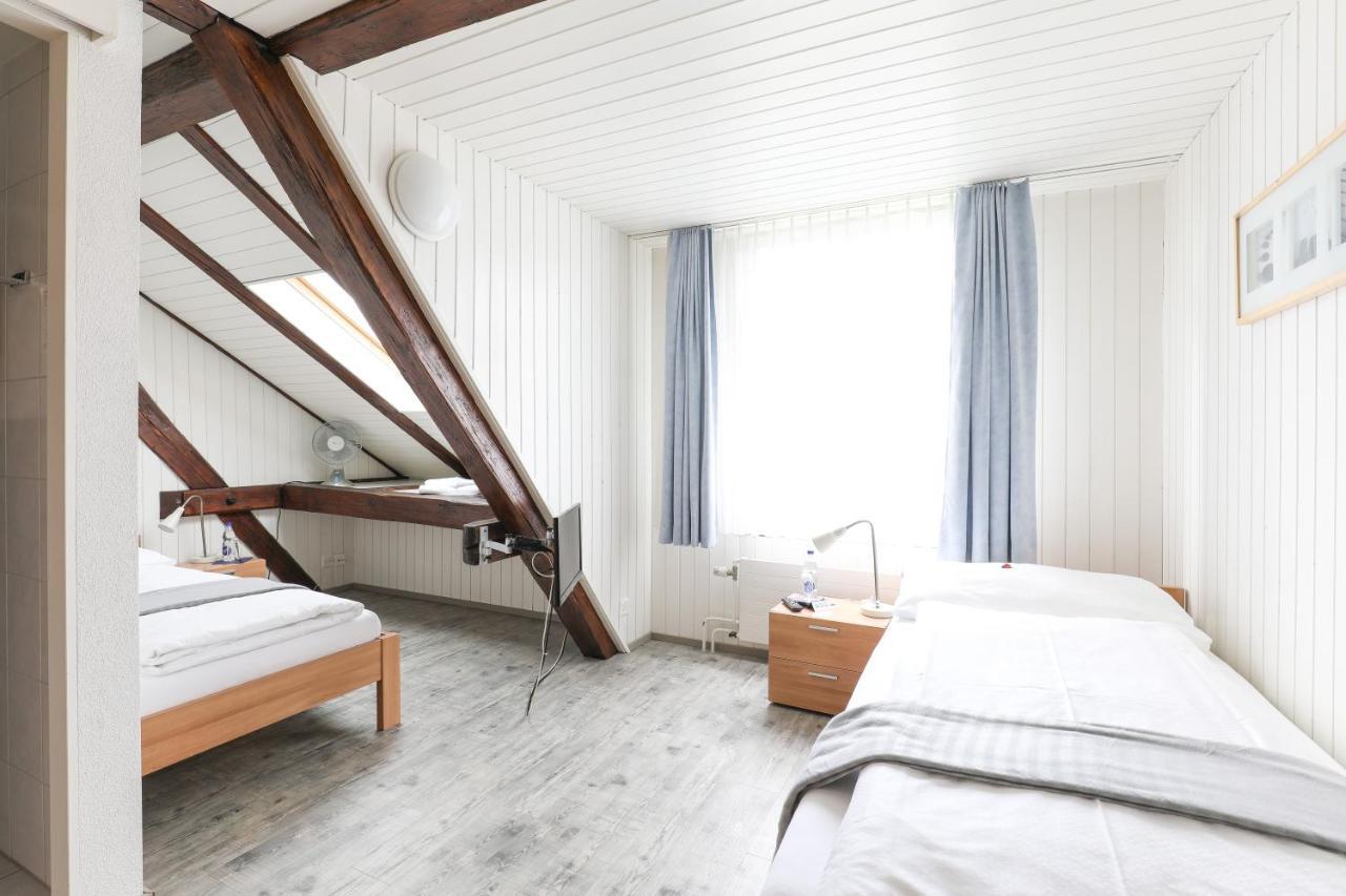 Hotel Loewen Niederuzwil Esterno foto